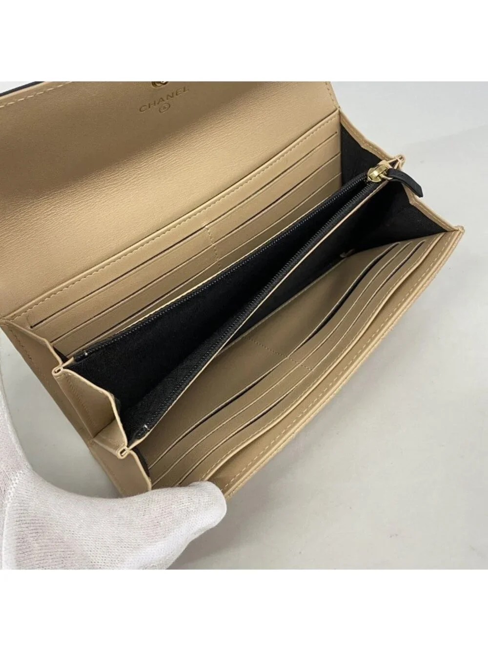 Chanel Wallet CC Filigree Caviar Leather Beige Gold